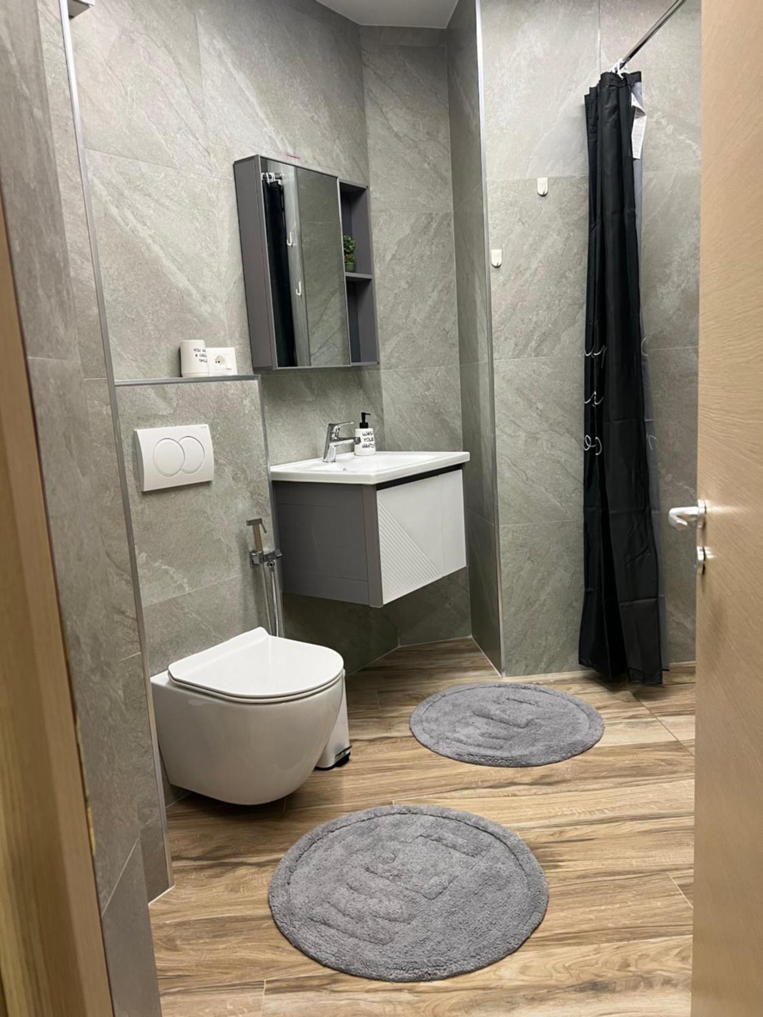 Port View Apartment 1 Durrës 外观 照片