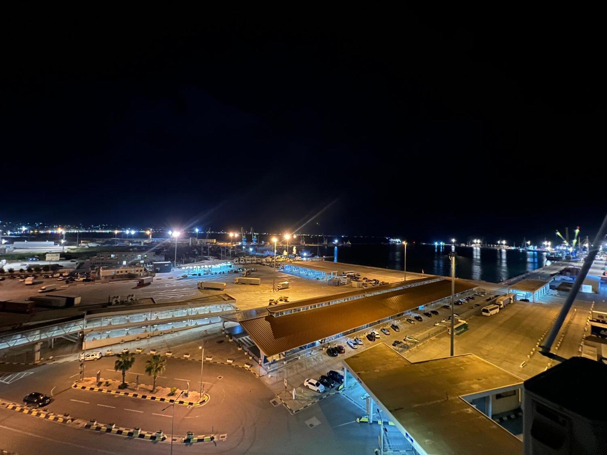 Port View Apartment 1 Durrës 外观 照片